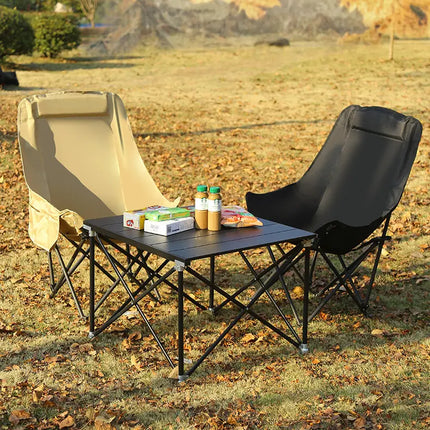 Outdoor high back folding chair with carrying case. Khaki / Black
