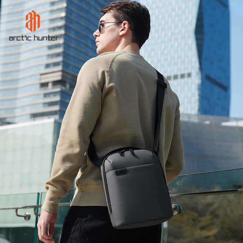 Arctic Hunter Urban Packer Bag | waterproof | Anti-Scratch | Comfortable Handle | Adjustable Buckle on Shoulder Strap