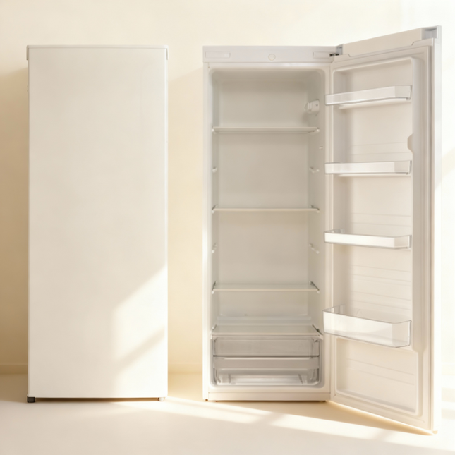 UPRIGHT FRIDGE WHITE CLASS E