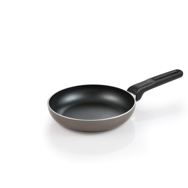 Tescoma Frying Pan BRAVA ø 20 cm | Non-stick Coating | Dishwasher Safe | comfortable grips | stainless steel induction bottom