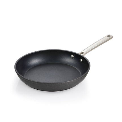 Tescoma Frying Pan TitanPOWER ø 26 cm | Non-stick Titanium Coating |all kinds of cookers and is oven safe | Dishwasher Safe