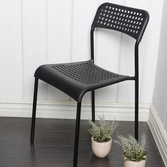Economical Stackable Plastic & Metal Dining Chair – For Indoor/Outdoor Use