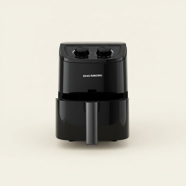 HAUSBERG 3L Air Fryer on cream background