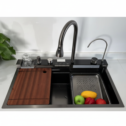 HAUSBERG Digital Sink - Facebook Post